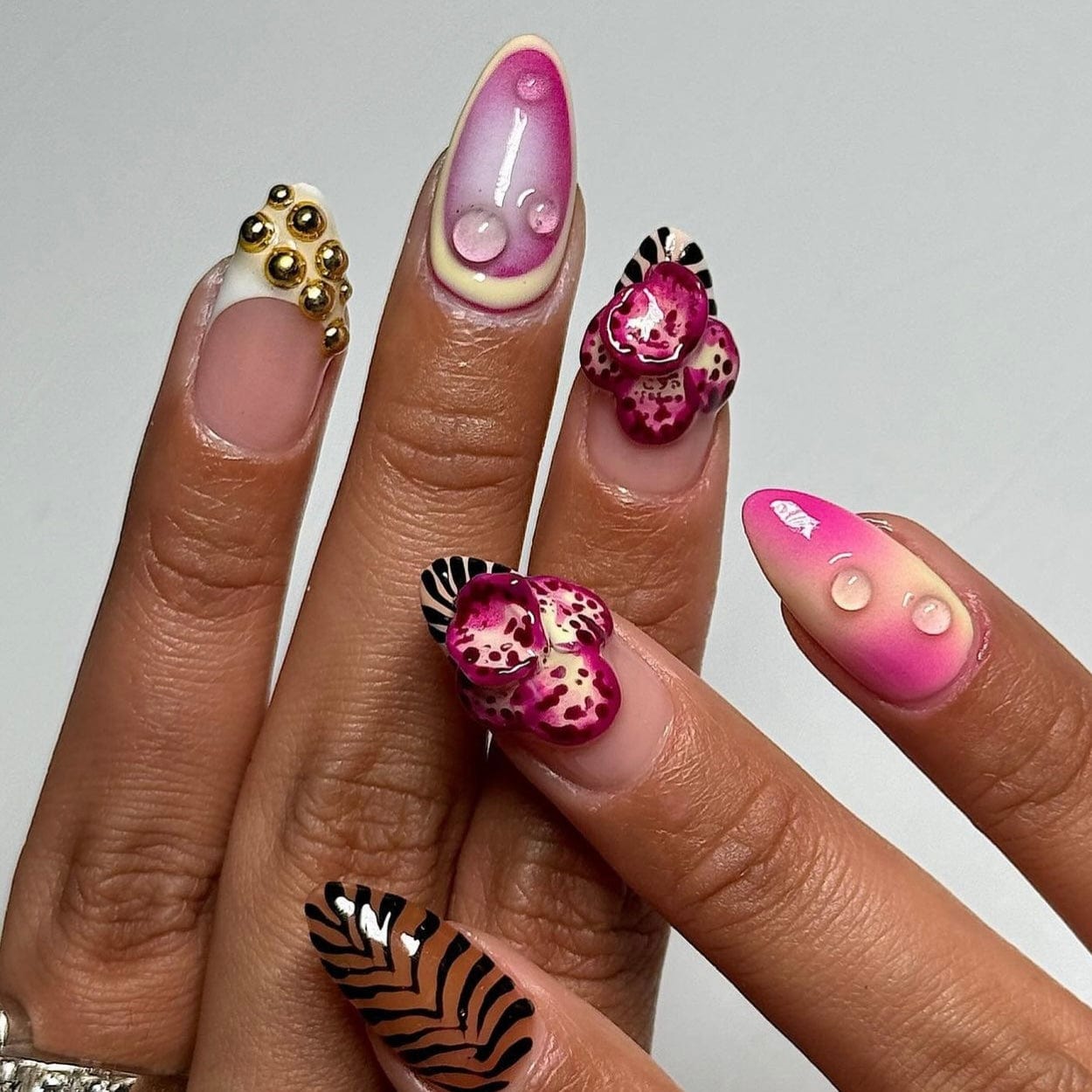 Flower Pattern Nails