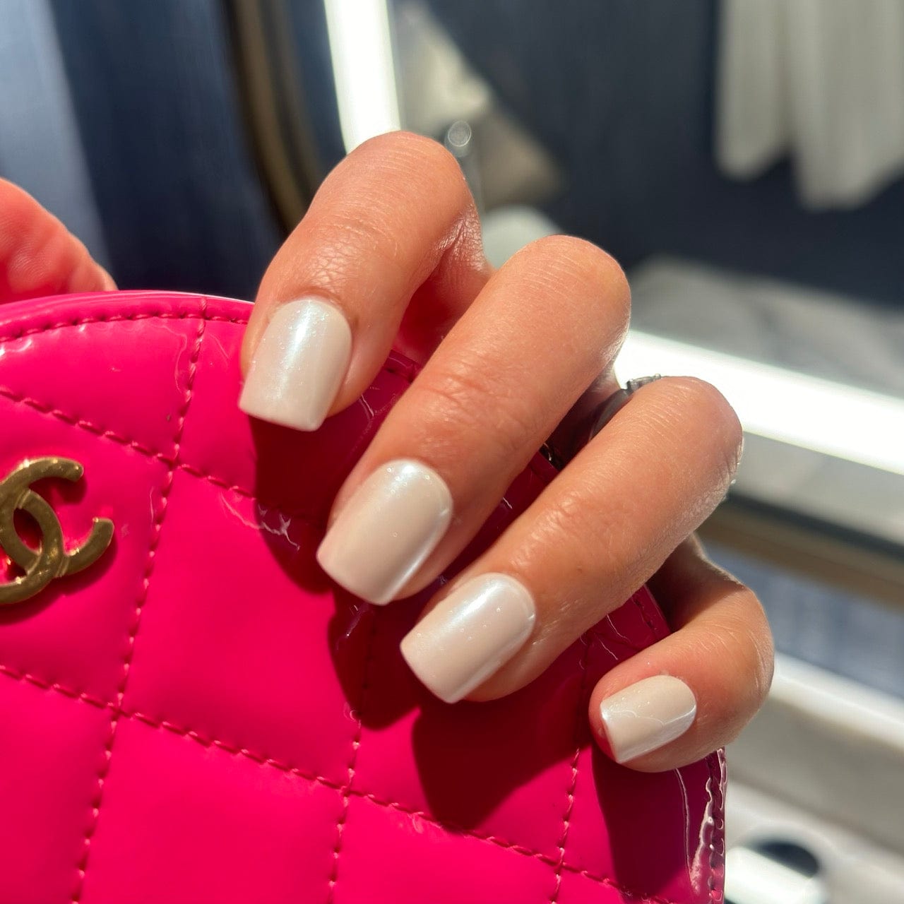 White Chrome Nails Short Press-On